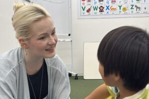 子ども英会話は何歳から始めるのがおすすめ？年齢別のメリットと大切にしたいこと